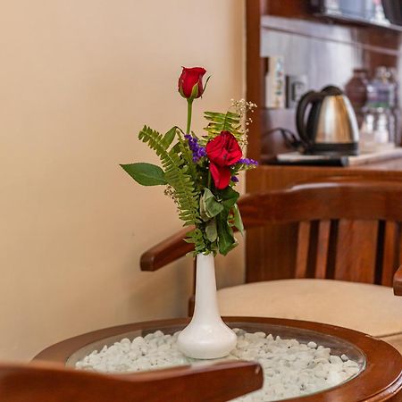 Hotel Amarawati Kathmandu Bagian luar foto