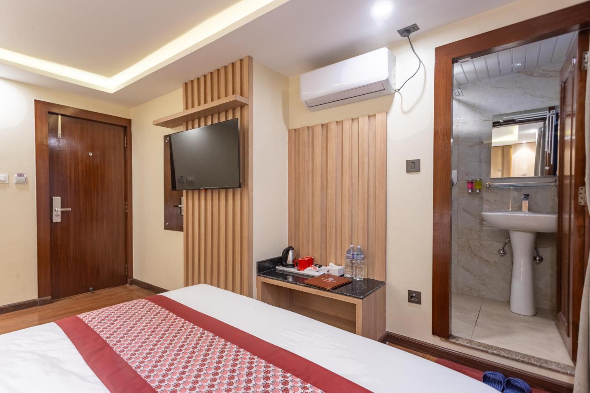 Hotel Amarawati Kathmandu Bagian luar foto