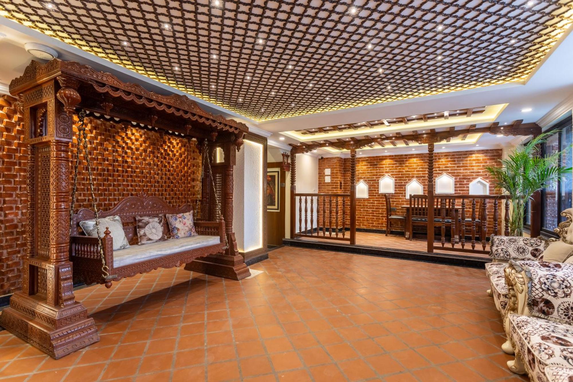 Hotel Amarawati Kathmandu Bagian luar foto