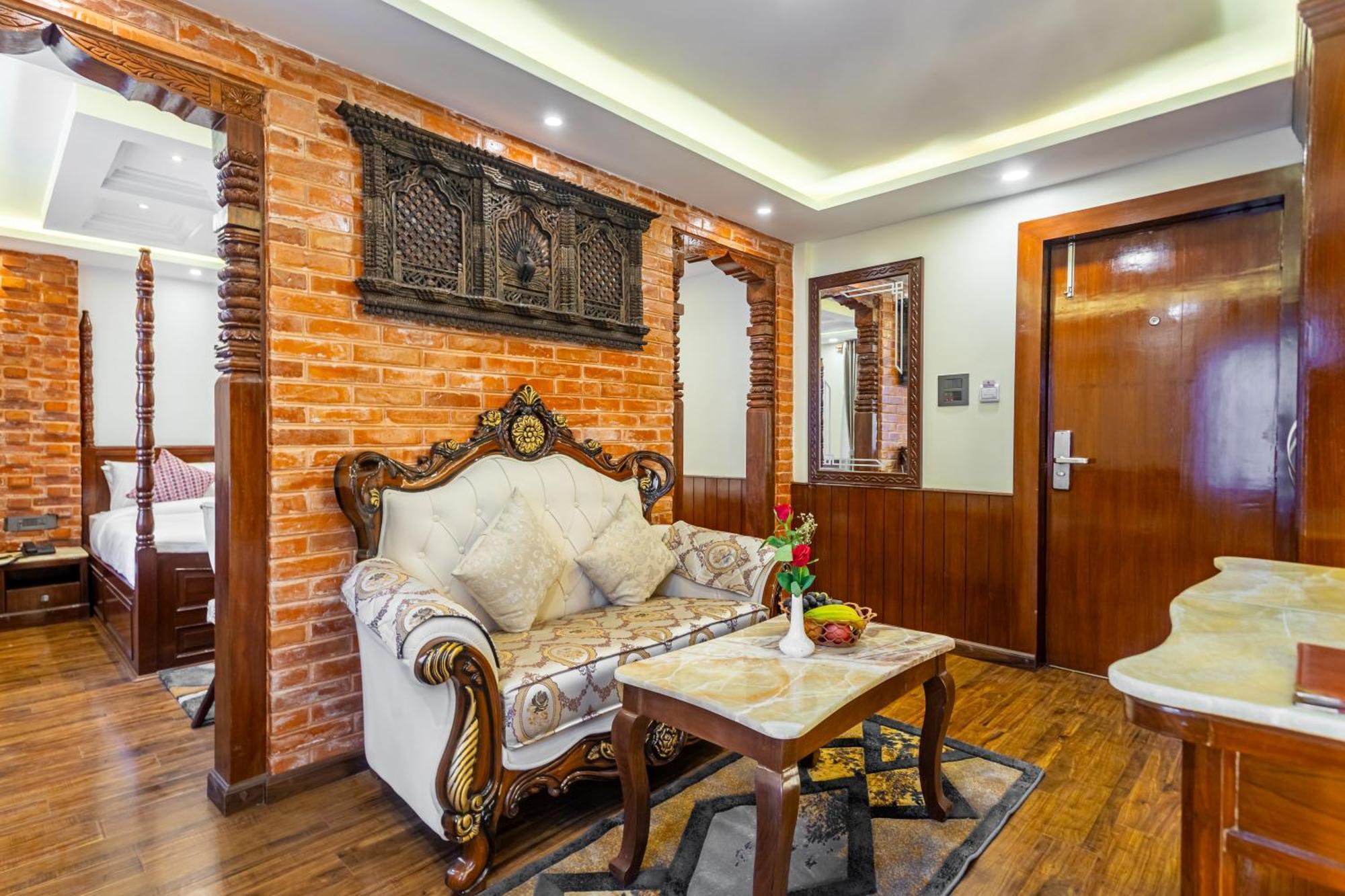 Hotel Amarawati Kathmandu Bagian luar foto