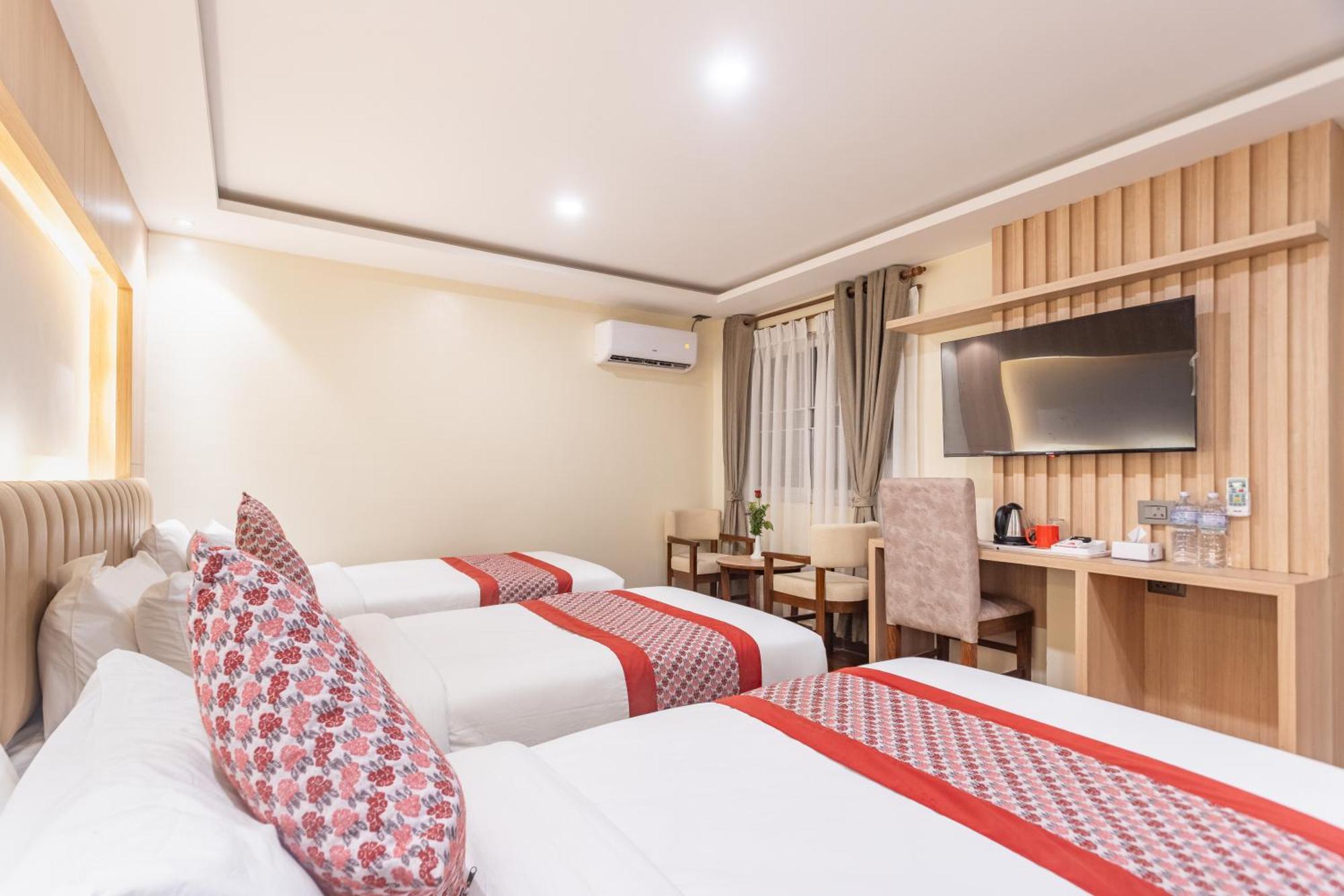 Hotel Amarawati Kathmandu Bagian luar foto