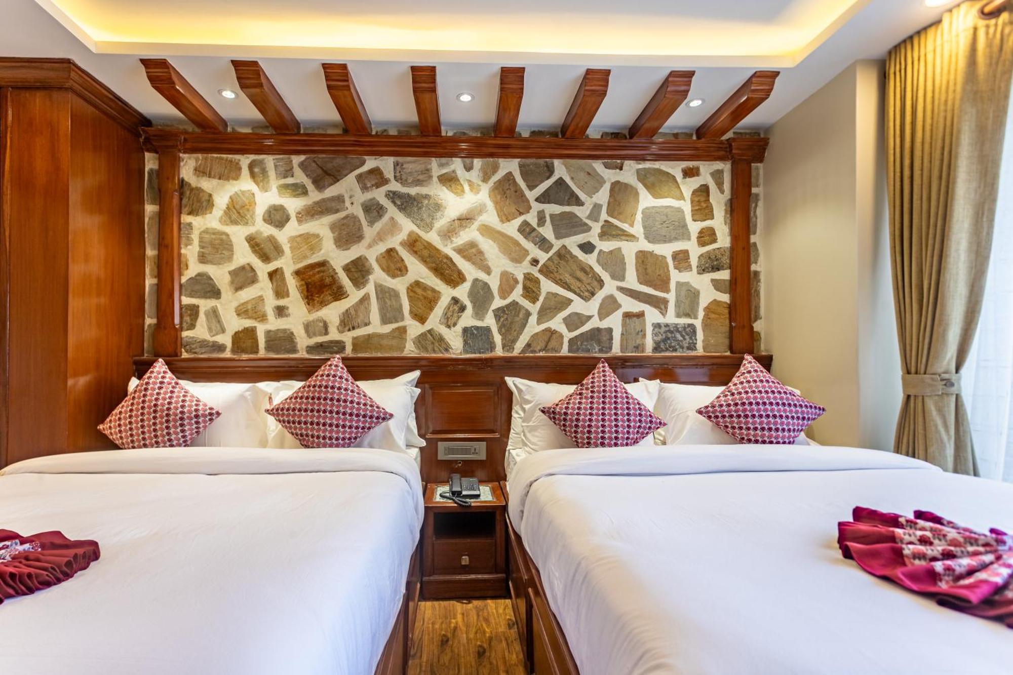 Hotel Amarawati Kathmandu Bagian luar foto